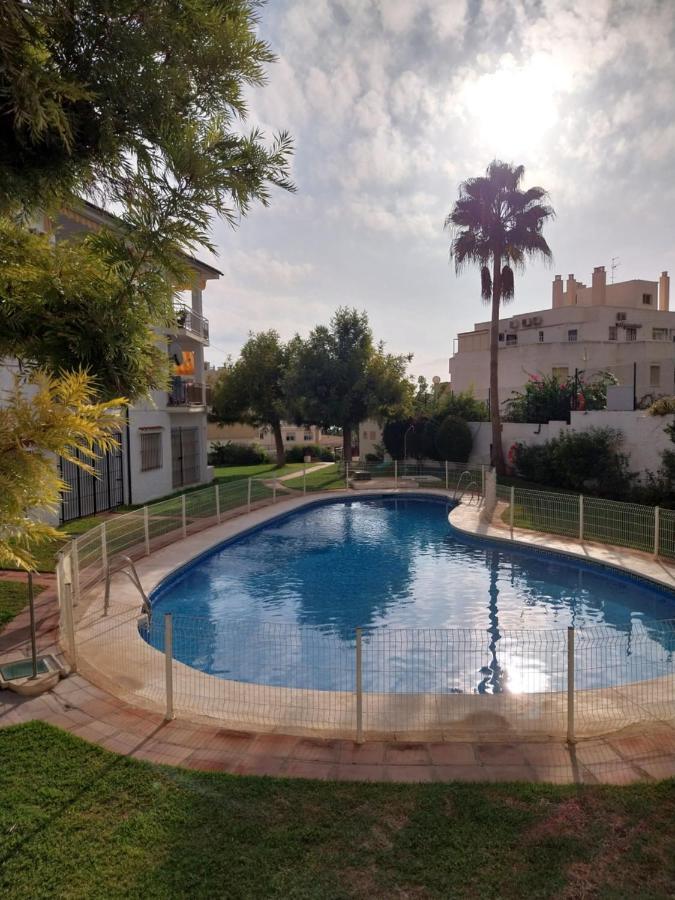 Torremolinos Playa Carihuela Apartment Exterior photo